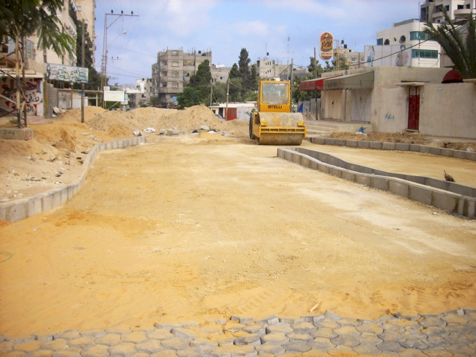 Paving a part of Al Nasser Street